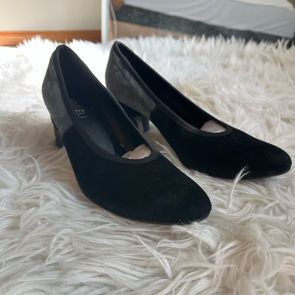 Vaneli suede shoes